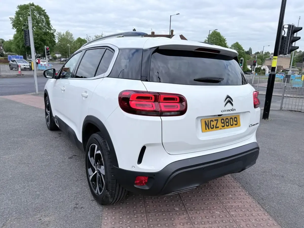 Used Citroën C5 Flair 2019 White Hatchback