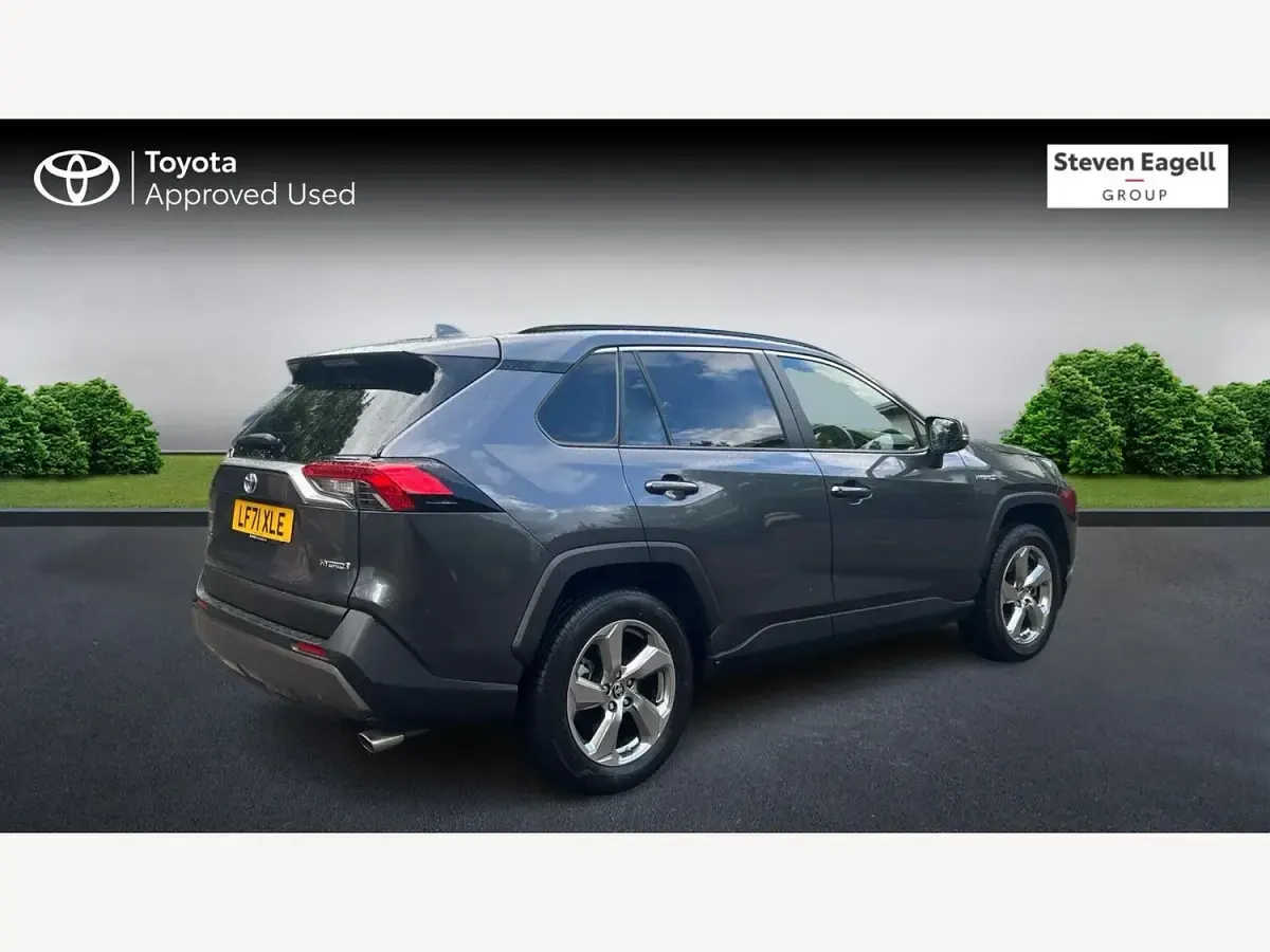 Used Toyota RAV4 Design 218 HP (160 kW) 2021 Grey SUV