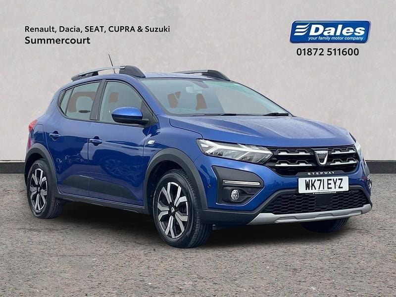 Metallic iron blue Used 2021 Dacia Sandero Stepway Hatchback | £12,000 (Expensive) - Image 1/4