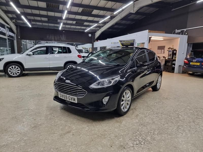 Used Ford Fiesta Titanium 95 HP (69 kW) 2020 Black Hatchback