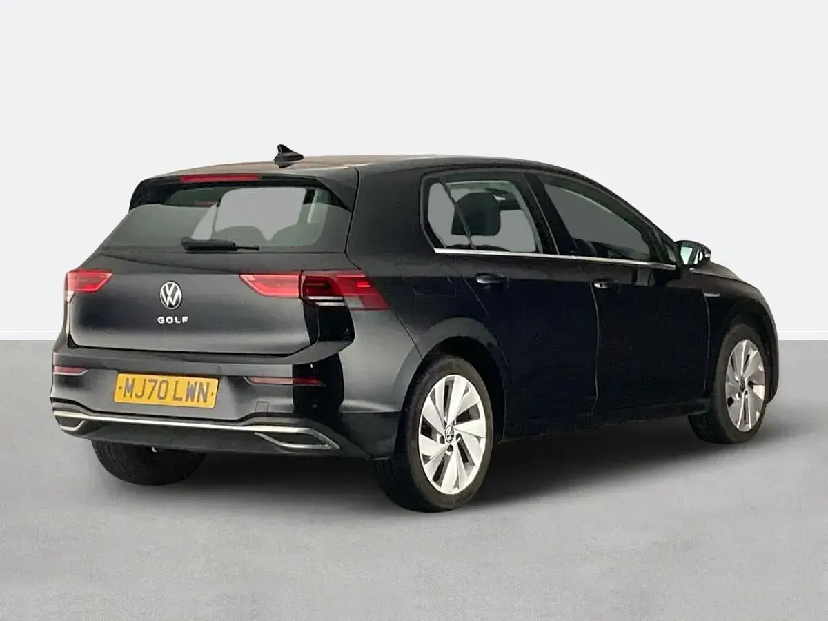 Used VW Golf VII Style 130 HP (95 kW) 2020 Black Hatchback