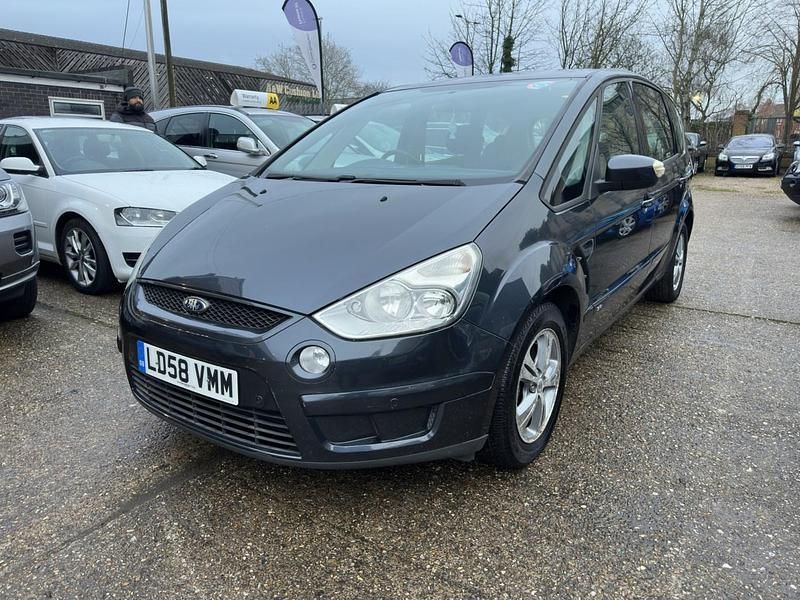 Used Ford S-MAX Zetec 140 HP (102 kW) 2008 Grey MPV