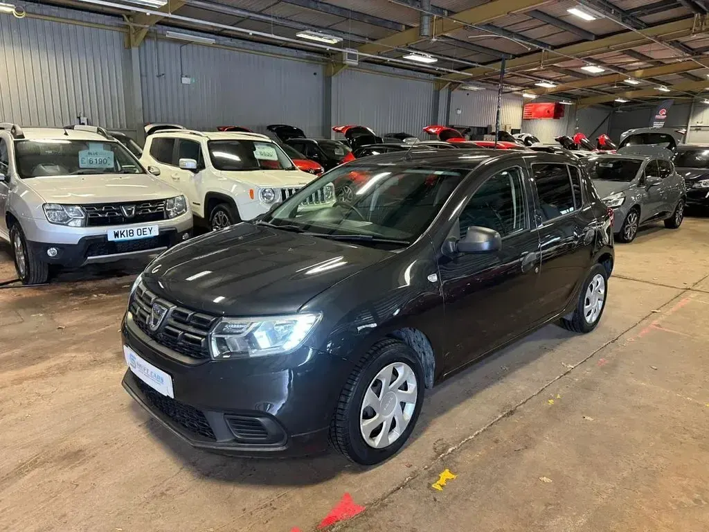 Used Dacia Sandero Ambiance 75 HP (55 kW) 2017 Grey Hatchback