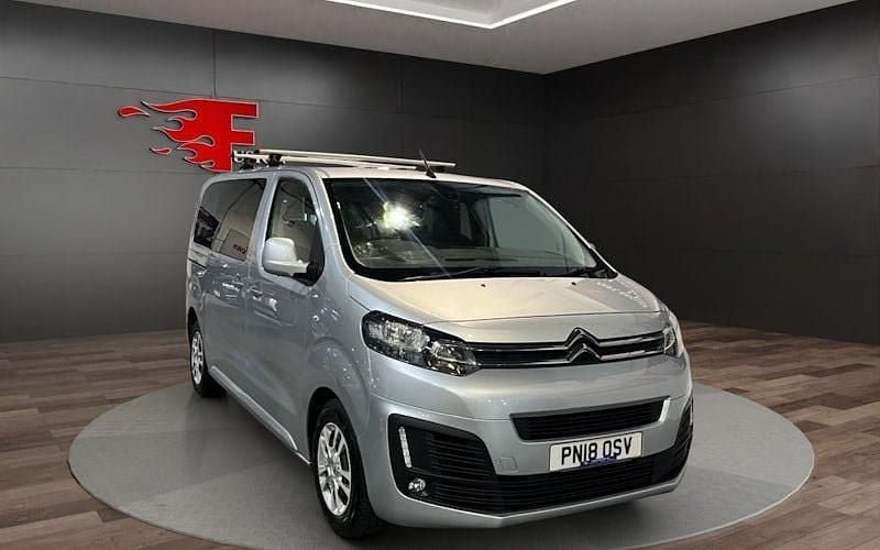 Usado Citroën Spacetourer Business Class 95 HP (69 kW) 2017 Prateado Monovolume
