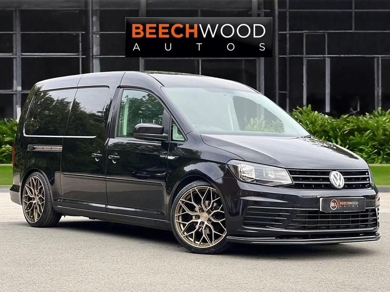 Black Used 2019 VW Caddy Maxi Startline MPV | £18,300 - Image 1/4