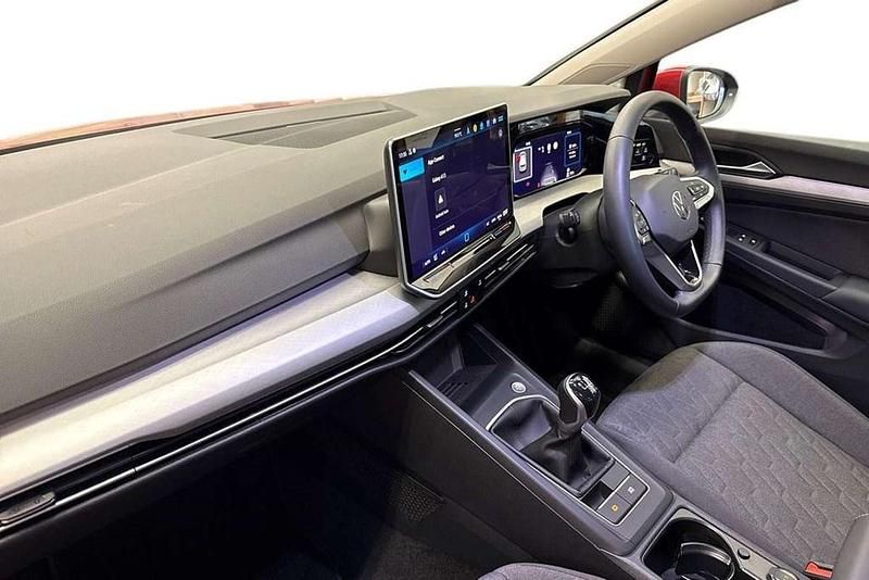 Used VW Golf VIII Match 150 HP (110 kW) 2025 Red Hatchback