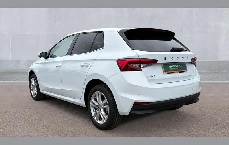 Used Skoda Fabia SE L 147 HP (108 kW) 2026 White Hatchback