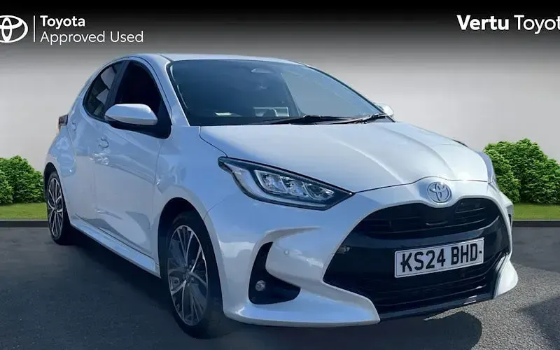 Used Toyota Yaris 116 HP (85 kW) 2025 Hatchback