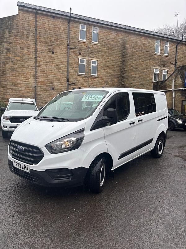 Used Ford Transit Custom 105 HP (77 kW) 2023 White Van