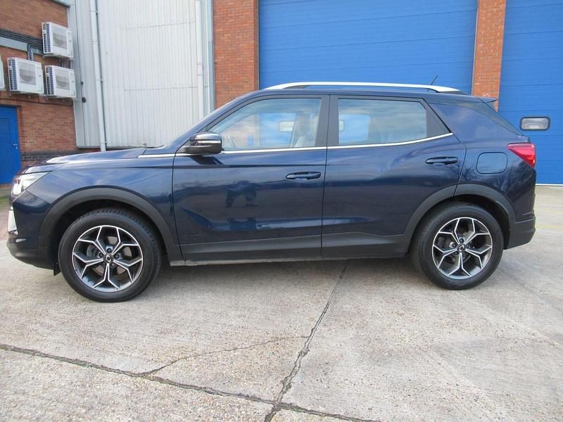 Used Ssangyong (KGM) Korando 163 HP (119 kW) 2023 Blue Estate