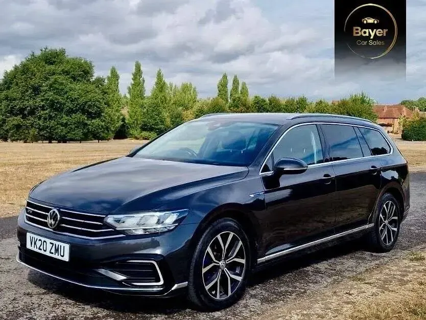 Used VW Passat GTE 218 HP (160 kW) 2020 Grey Estate