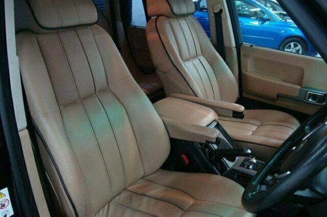 Używany Land Rover Range Rover 174 KM (127 kW) 2004 SUV