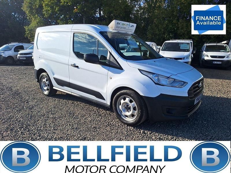 White Used 2018 Ford Transit Connect MPV | £8,330 (Good price) - Image 1/4