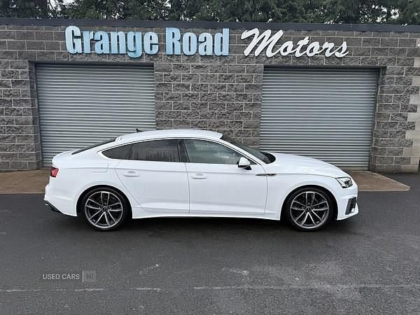 Używany Audi A5 S-Line 2023 Biały Coupe