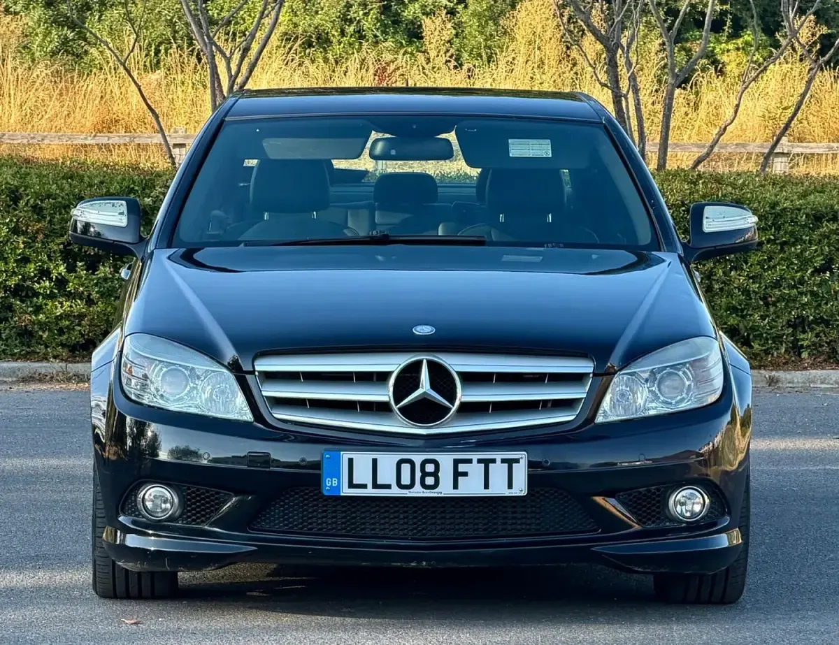 Used Mercedes C200 2008 Black Sedan