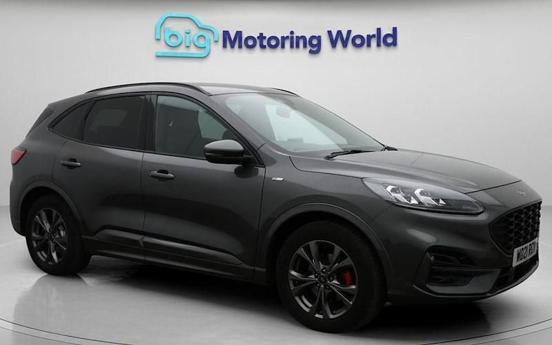 Used 2023 Ford Kuga ST-Line SUV | £16,500 (Good price) - Image 1/4