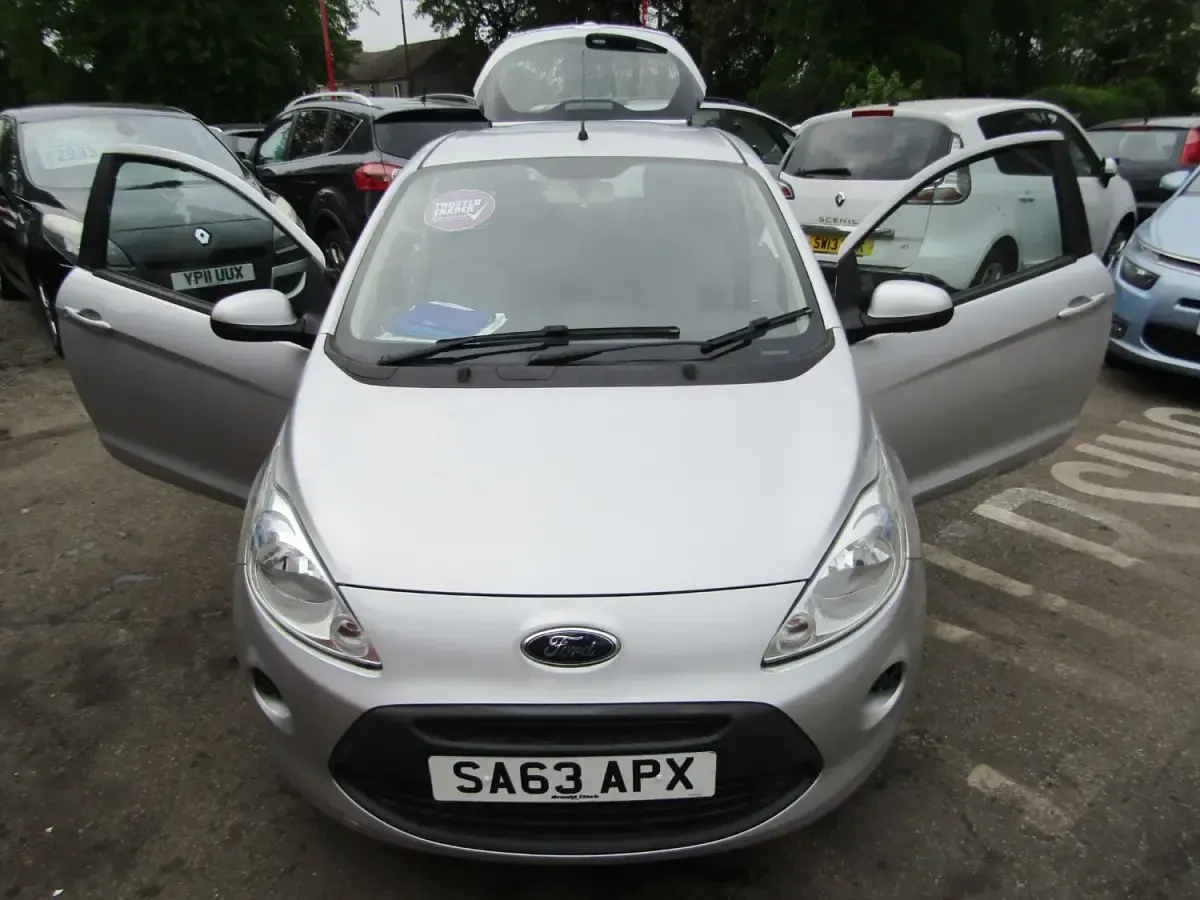 Używany Ford Ka 69 KM (50 kW) 2014 Srebrny Hatchback