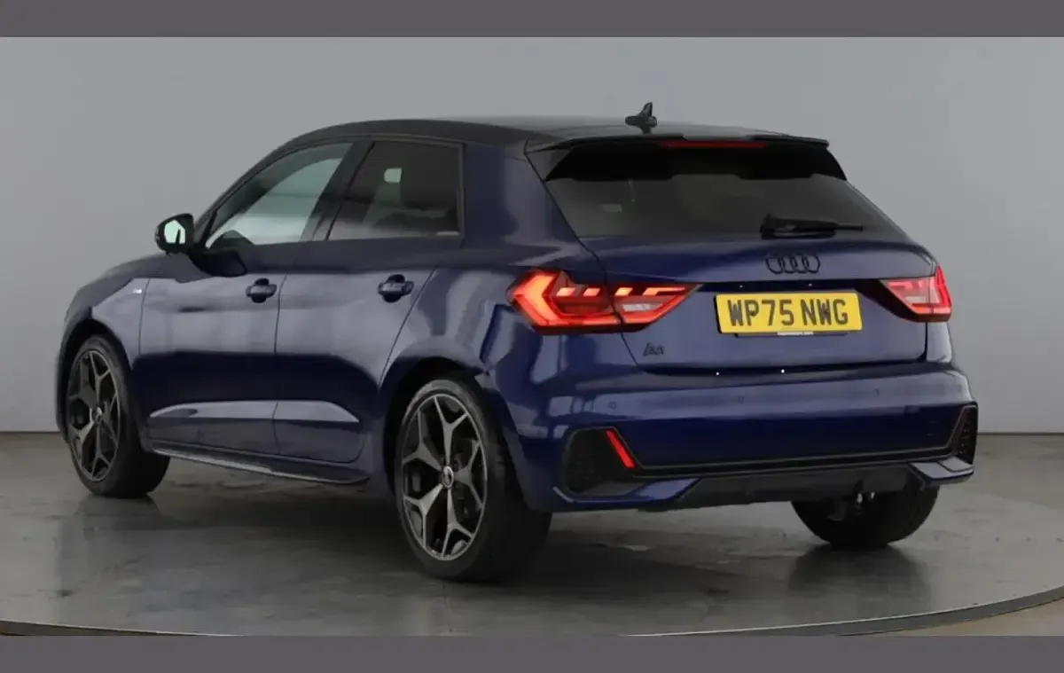 Used Audi A1 Black Edition 113 HP (83 kW) 2025 Blue SUV
