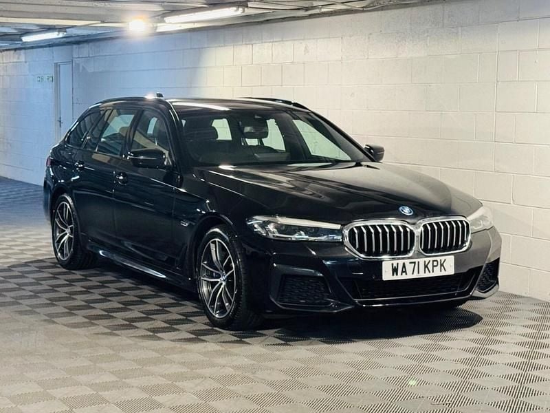 Black Used 2021 BMW 530e M Sport Estate | £14,489 (Fair price) - Image 1/4