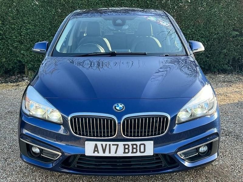 Used BMW 225 Luxury Line 231 HP (169 kW) 2017 Blue MPV