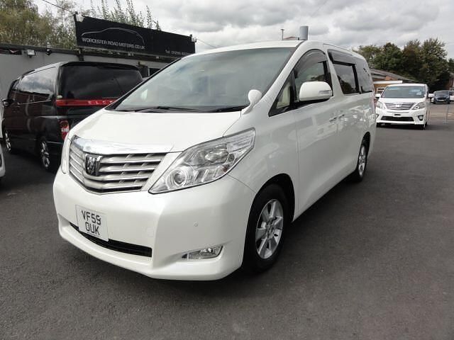 White Used 2025 Toyota Alphard MPV | £10,999 - Image 1/4