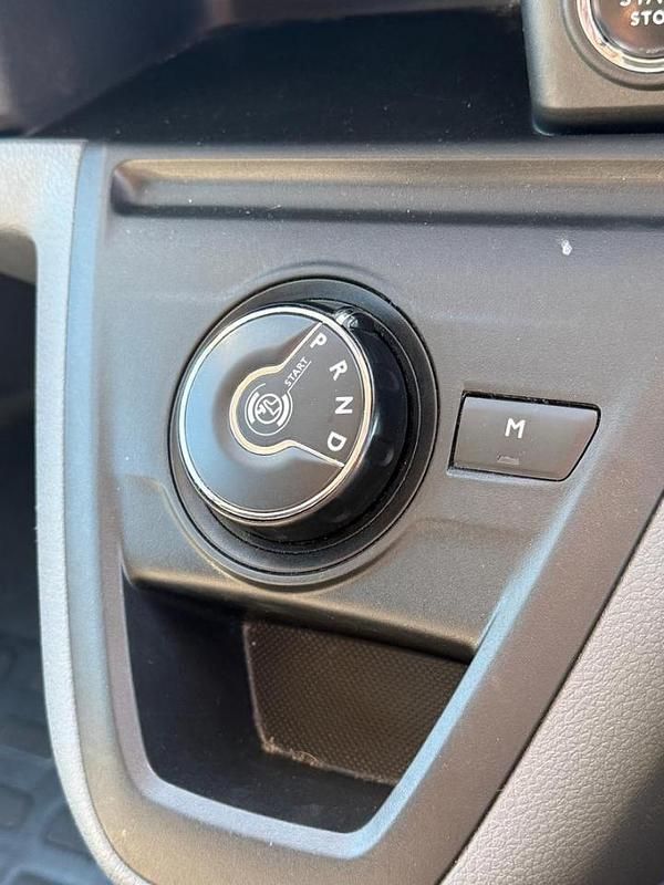 Used Vauxhall Vivaro Elite 143 HP (105 kW) 2022 Grey MPV