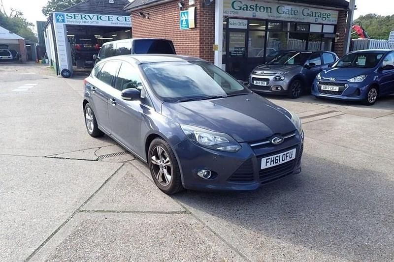 Grey Used 2012 Ford Focus Zetec Hatchback | £1,000 (Super price) - Image 1/1