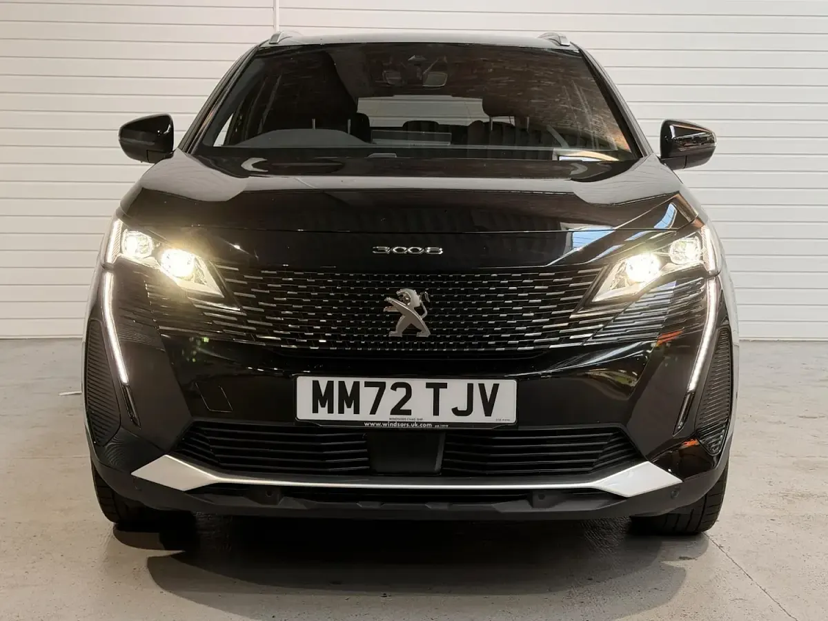 Used Peugeot 3008 GT-line 131 HP (96 kW) 2022 Black SUV