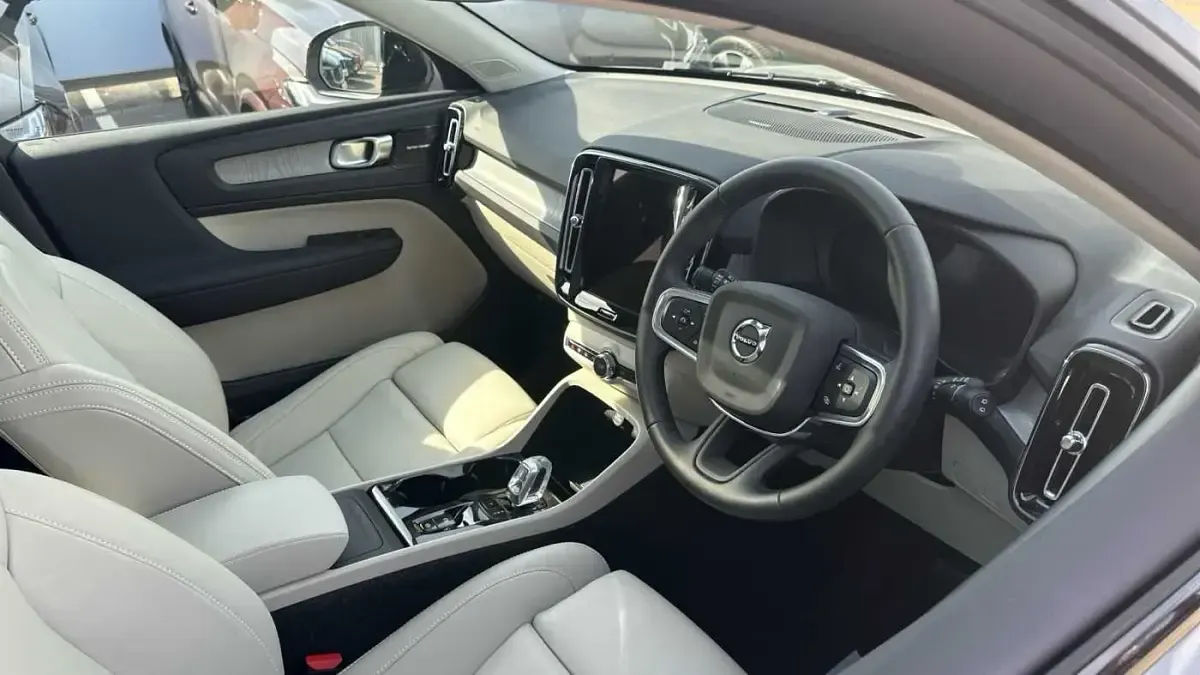 Used Volvo XC40 Ultra 161 HP (118 kW) 2026 SUV