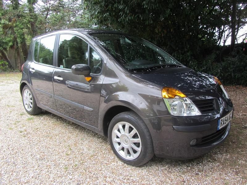 Pearl aubergine Used 2004 Renault Modus Privilege MPV | £2,995 - Image 1/4