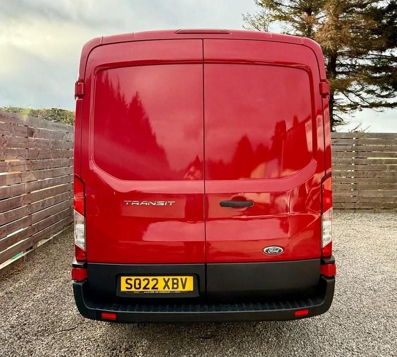 Used Ford Transit S 130 HP (95 kW) 2022 Red Van
