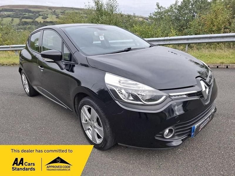 Black Used 2016 Renault Clio IV Dynamique Hatchback | £6,499 (Fair price) - Image 1/4