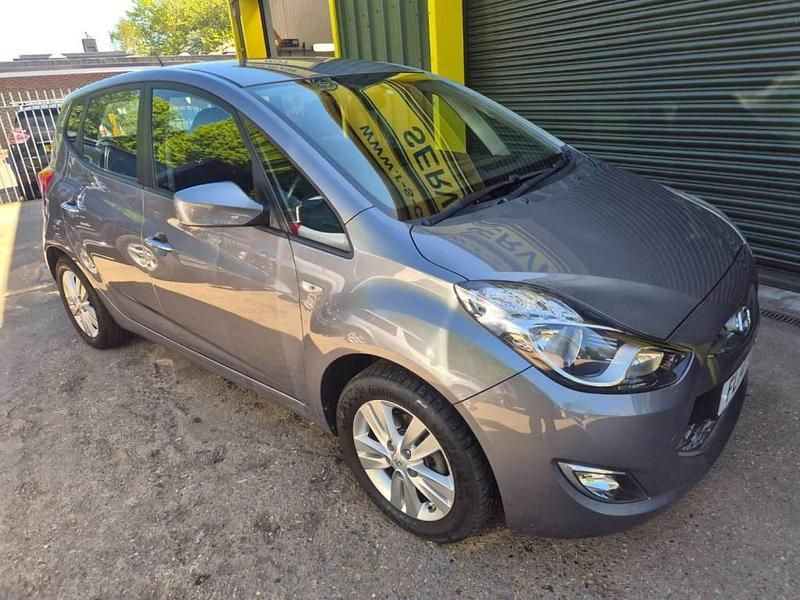 Used Hyundai ix20 Active 125 HP (91 kW) 2014 Grey Hatchback