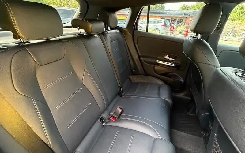 Used Mercedes E250 Exclusive 218 HP (160 kW) 2021 Black SUV