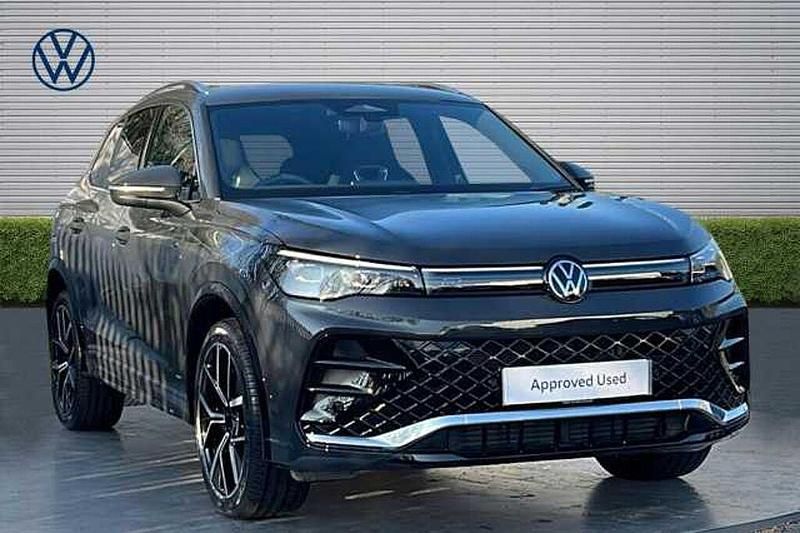 Used VW Tiguan R-line 150 HP (110 kW) 2025 Urano grey SUV