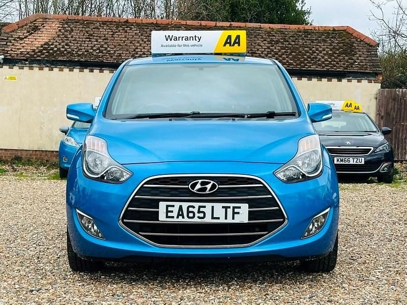 Used Hyundai ix20 SE 125 HP (91 kW) 2015 Blue Hatchback
