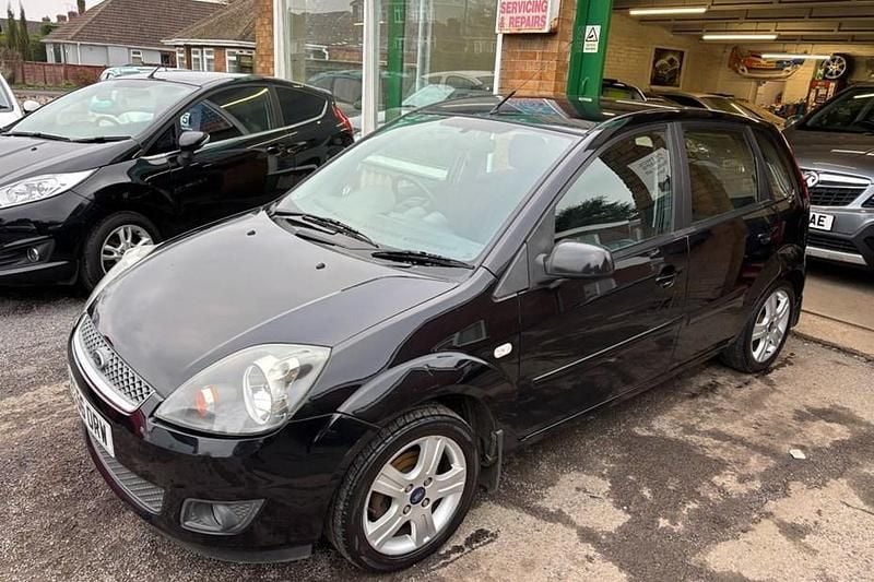 Used 2007 Ford Fiesta Zetec Hatchback | £1,995 (Fair price) - Image 1/1