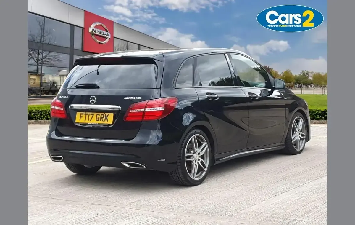 Used Mercedes B220 AMG Line Premium Plus 174 HP (127 kW) 2017 Black MPV
