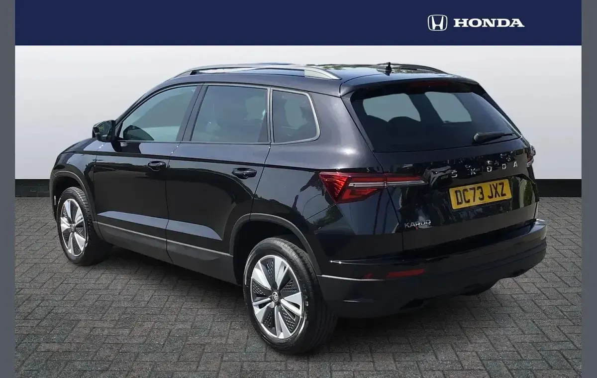 Used Skoda Karoq SE Drive 147 HP (108 kW) 2024 Black SUV