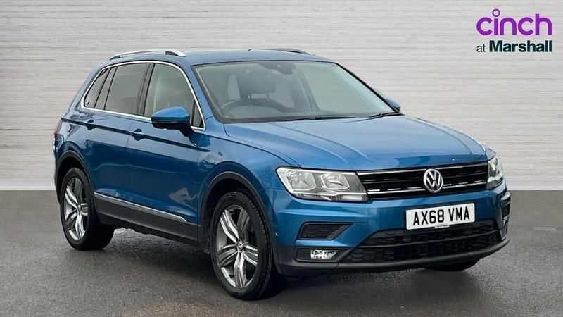 Used VW Tiguan Match 150 HP (110 kW) 2019 Caribbean blue metallic SUV
