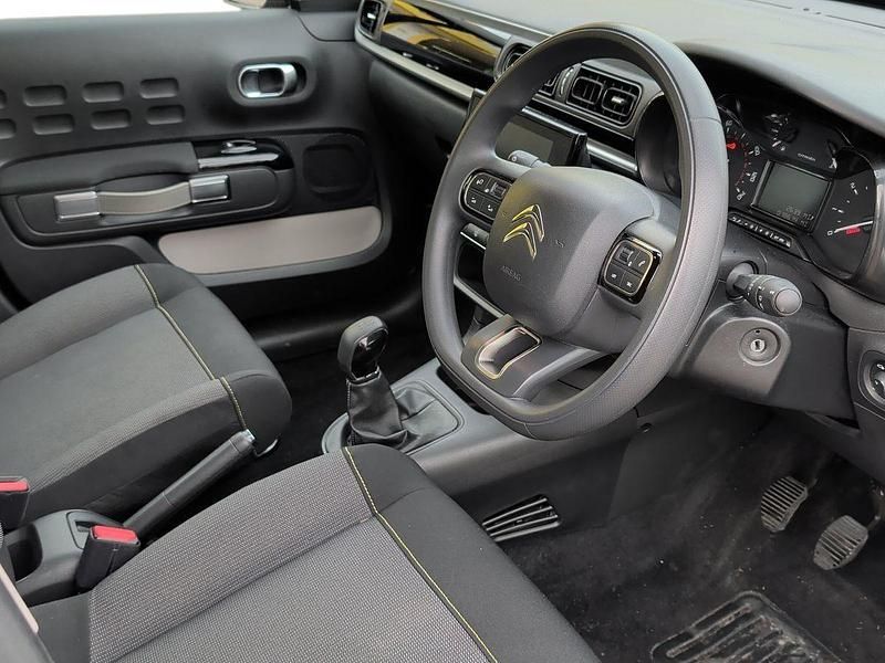 Used Citroën C3 PureTech 83 HP (61 kW) 2022 Grey Hatchback