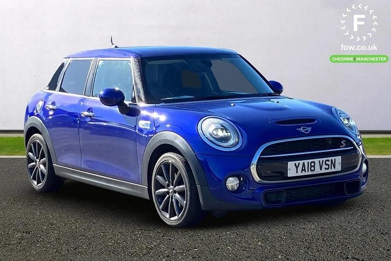 Blue Used 2018 Mini Cooper S Chili Hatchback | £12,599 (Super price) - Image 1/3