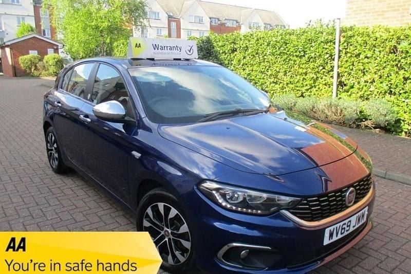 Used Fiat Tipo Mirror 120 HP (88 kW) 2019 Blue Hatchback