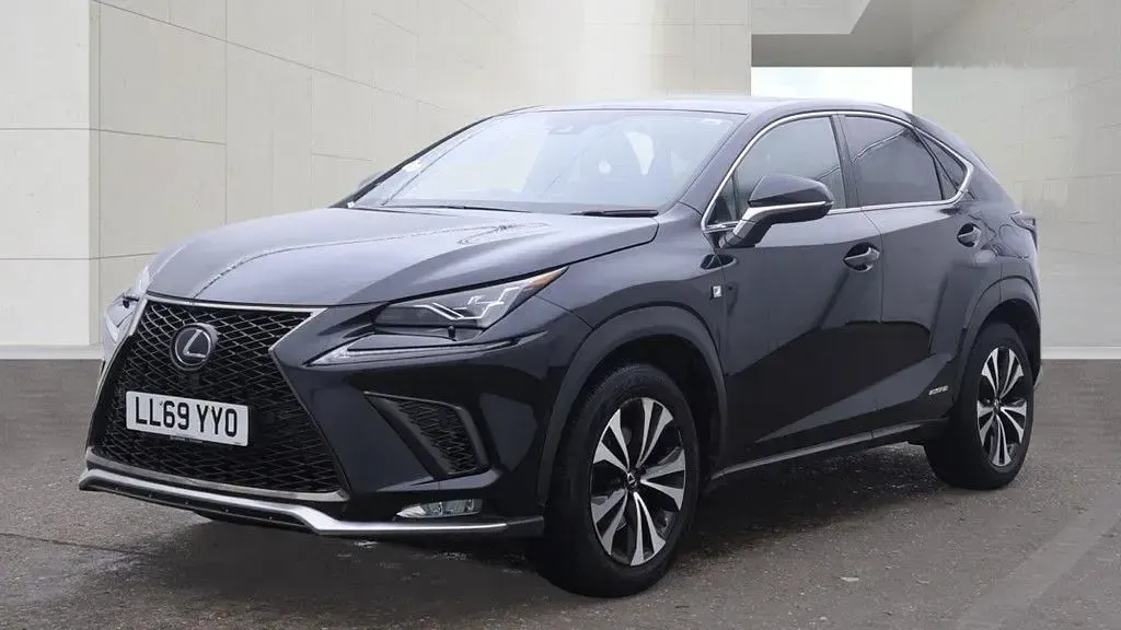 Used Lexus NX300h Sport Line 197 HP (144 kW) 2019 Black SUV