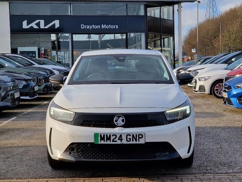 Used Vauxhall Corsa-e Design Edition 100 kW (136 HP) 2024 White Hatchback