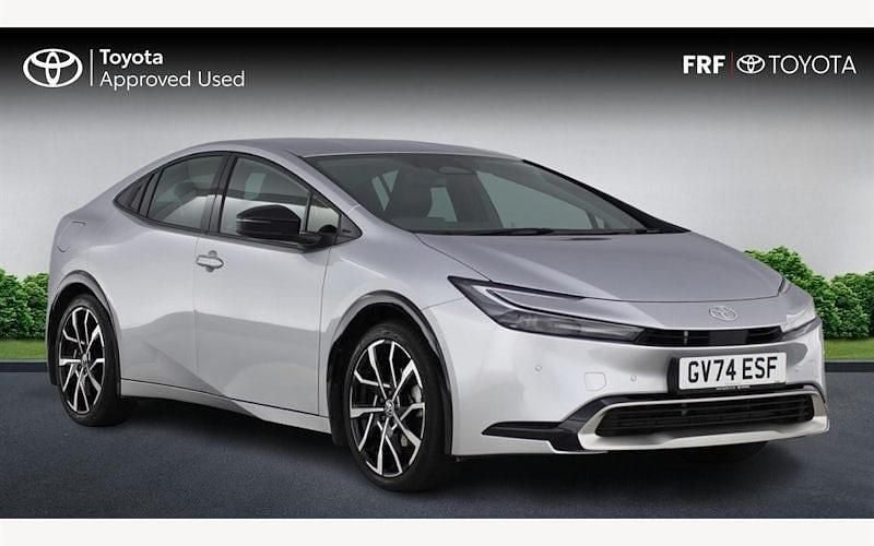 Used 2025 Toyota Prius Hatchback | £29,149 (A bit pricey) - Image 1/4