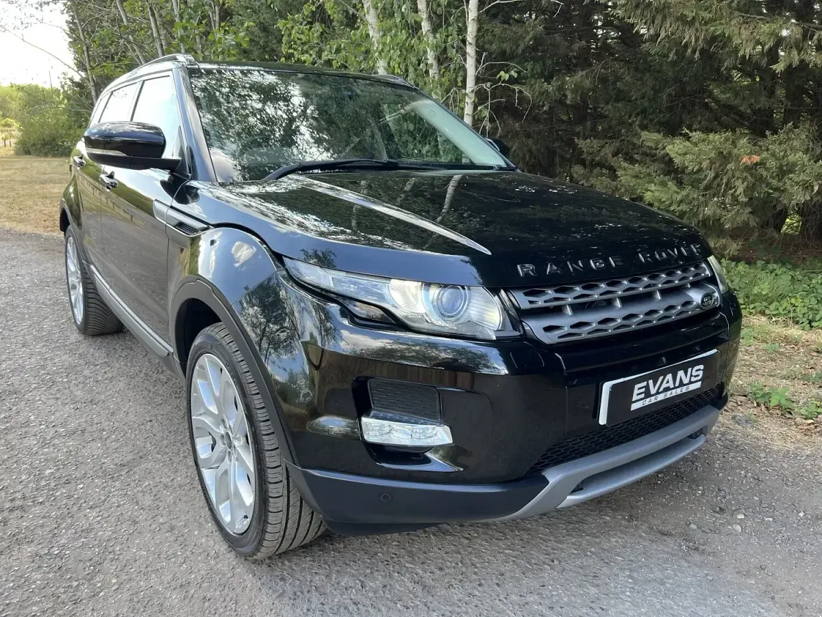 Used Land Rover Range Rover evoque Pure 150 HP (110 kW) 2013 Black SUV