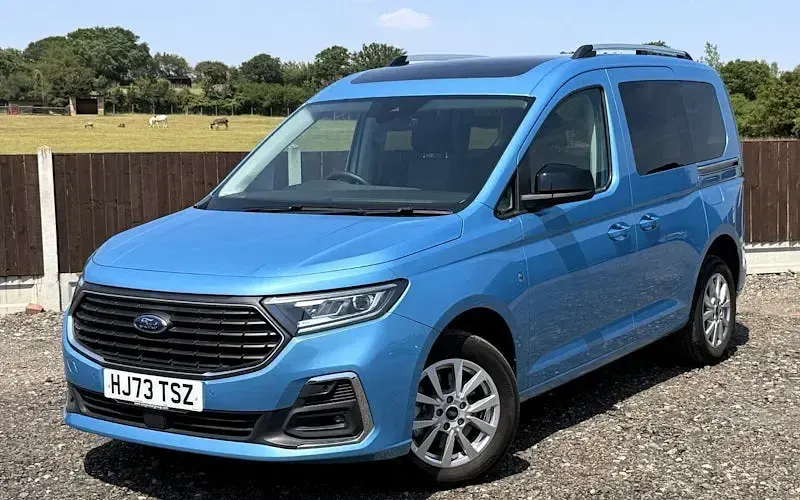 Used Ford Tourneo Titanium 122 HP (89 kW) 2024 Estate