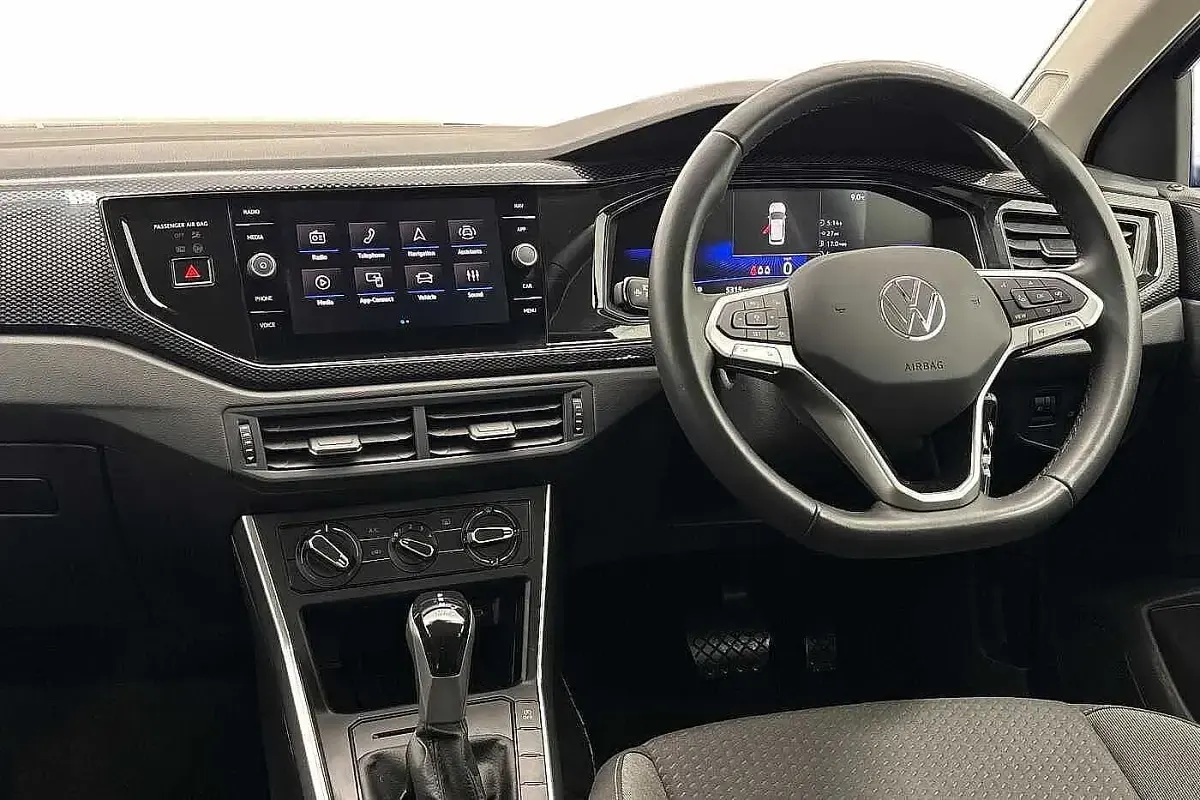 Used VW Polo Match 95 HP (69 kW) 2025 Blue Hatchback