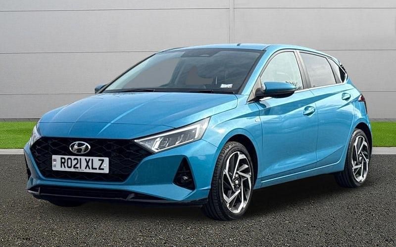 Used Hyundai i20 Premium 101 HP (74 kW) 2023 Hatchback